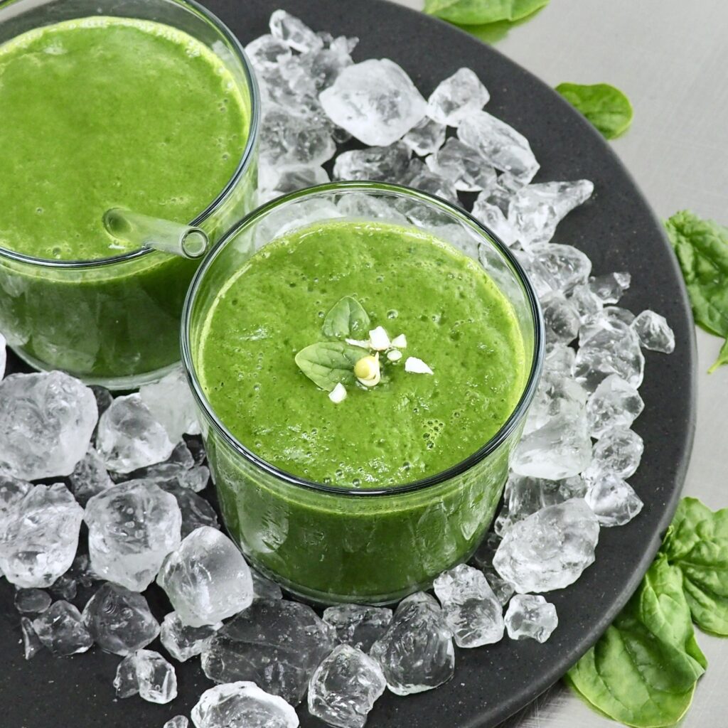 Greenie smoothie with mung bean sprouts